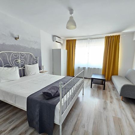Color Apartments Old Town Center 부쿠레슈티 외부 사진