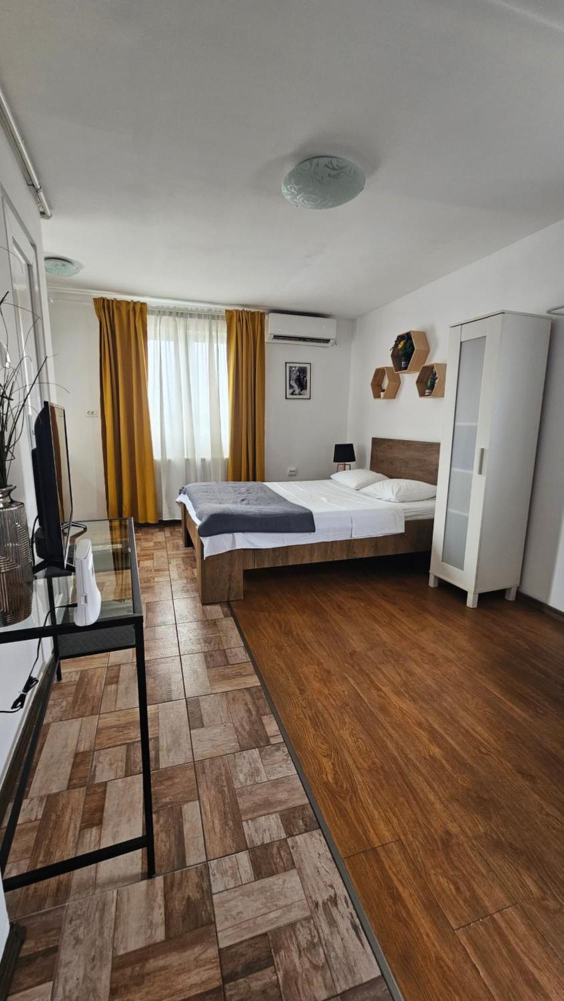 Color Apartments Old Town Center 부쿠레슈티 외부 사진