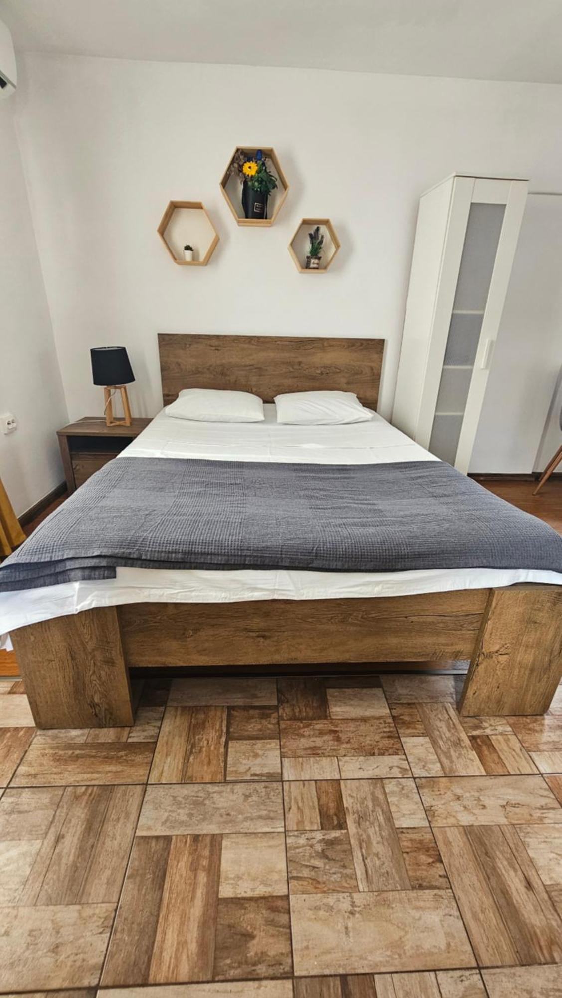 Color Apartments Old Town Center 부쿠레슈티 외부 사진