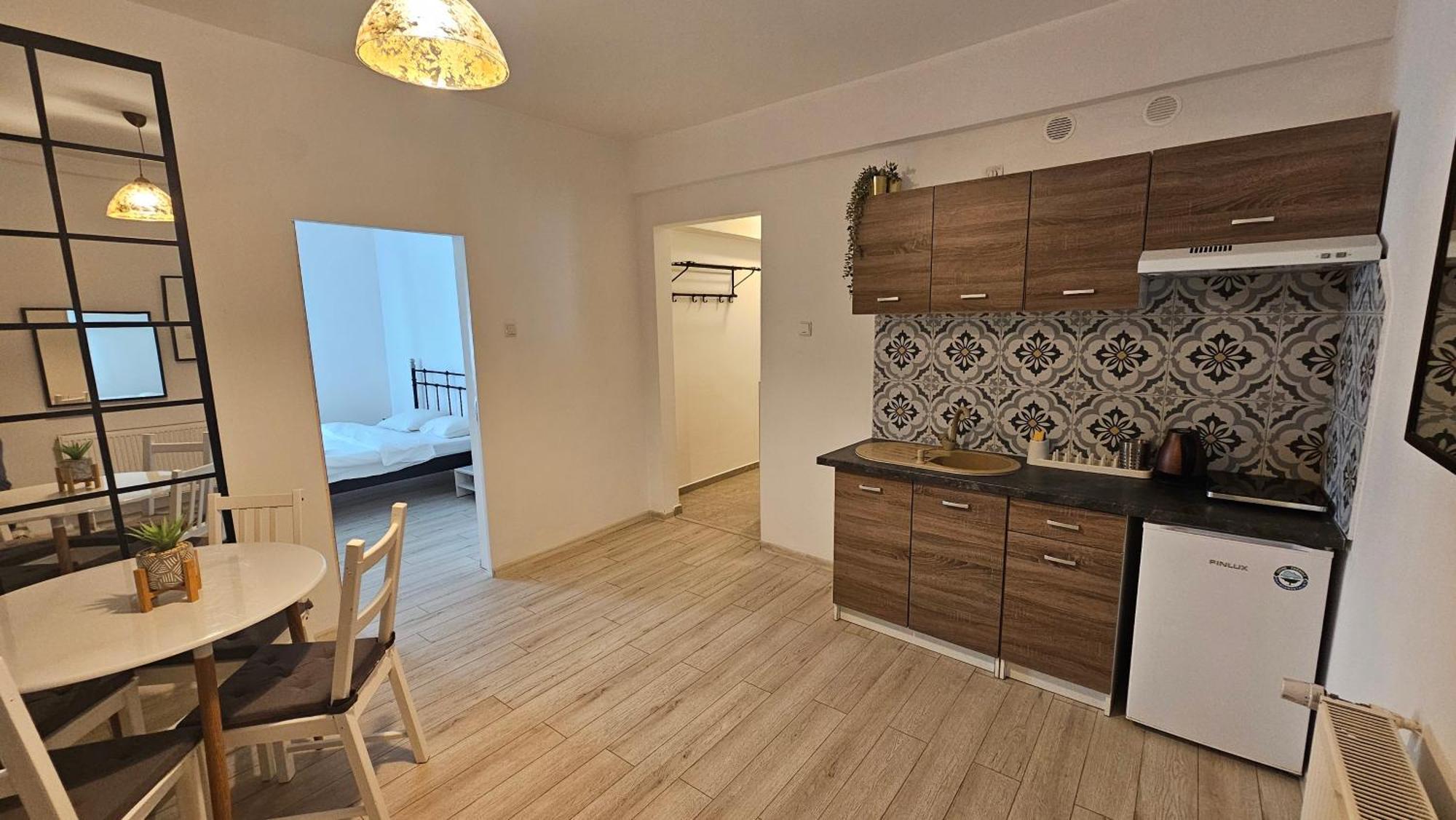 Color Apartments Old Town Center 부쿠레슈티 외부 사진