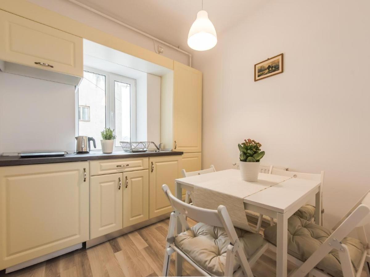 Color Apartments Old Town Center 부쿠레슈티 외부 사진