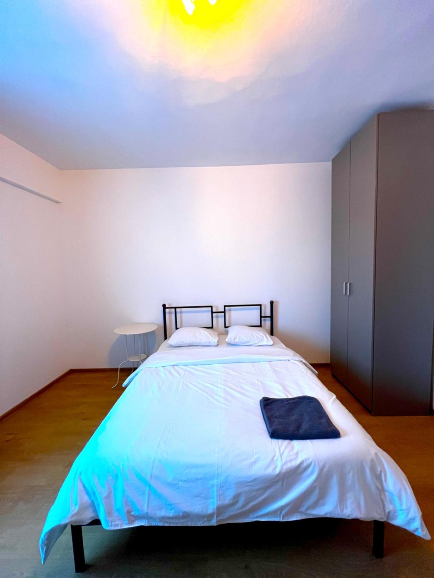 Color Apartments Old Town Center 부쿠레슈티 외부 사진